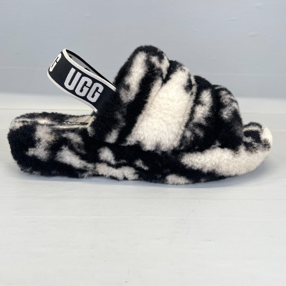 UGG Fluff Slipper Sandals Womens Size 8 Black White Fur Slides Comfort Shoes